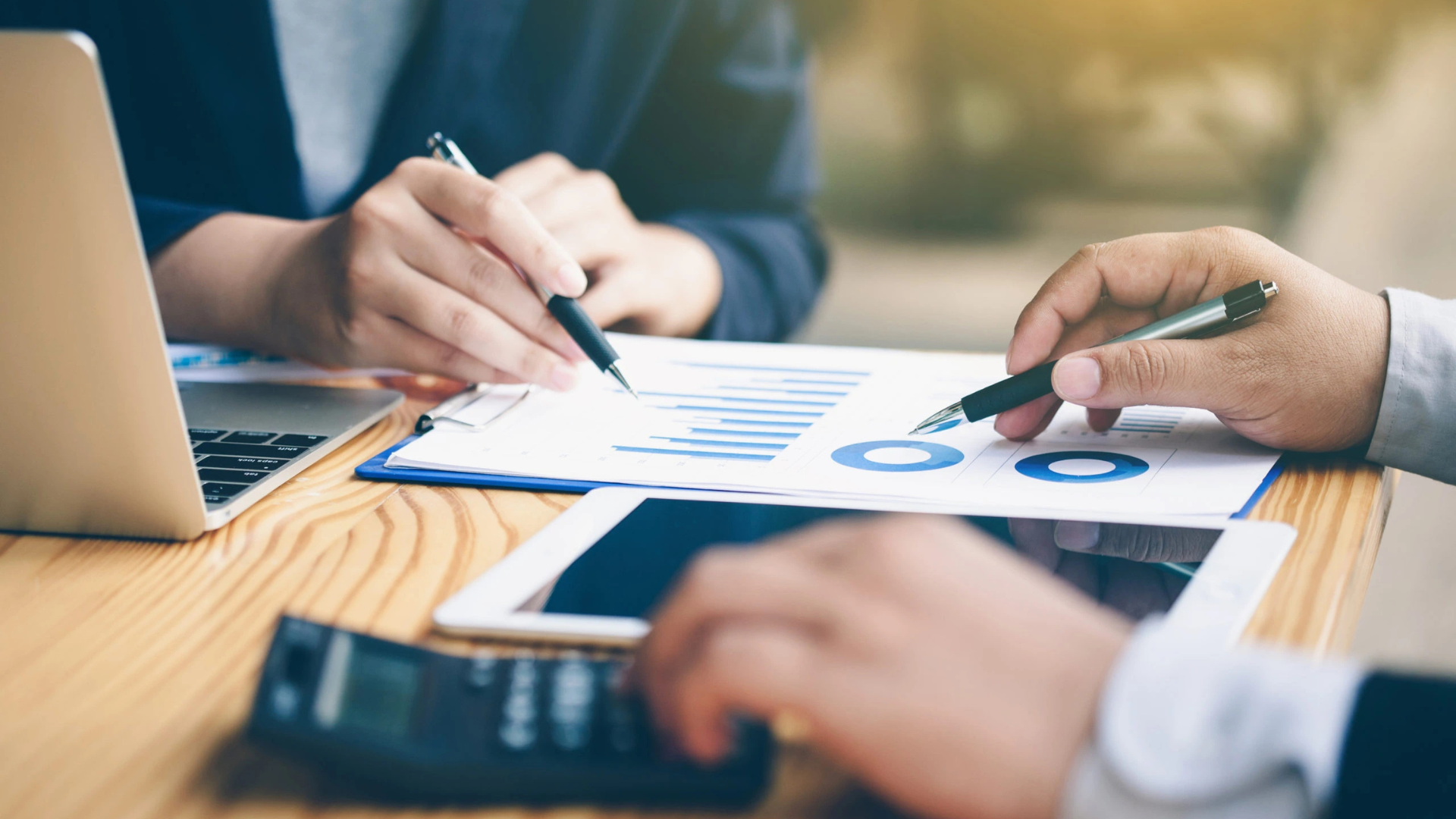 Best Consulting Practices for Startups and SMEs